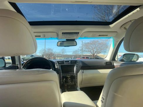 Used 2007 Lexus LS 460 RWD image 12