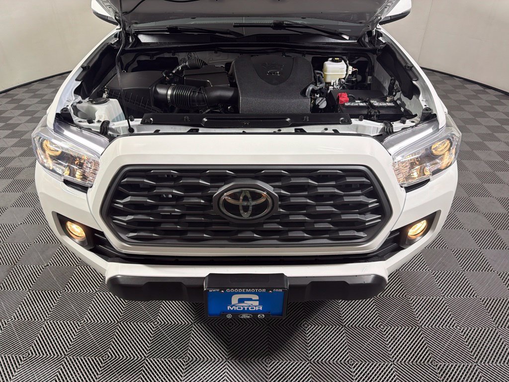 Used 2023 Toyota Tacoma TRD Off-Road AWD/4WD image 26