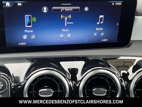 Used 2025 Mercedes-Benz CLA 250 4MATIC image 24