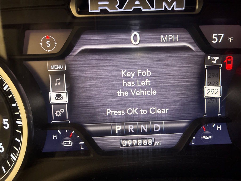 Used 2022 RAM 1500 Big Horn AWD/4WD image 13