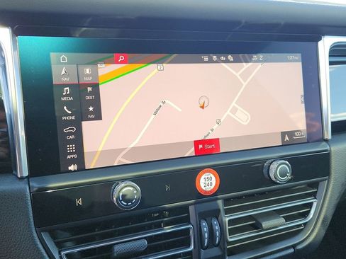 New 2026 Porsche Macan S image 15