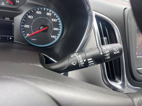 Used 2021 Chevrolet Equinox LS w/ LPO, Cargo Package image 25