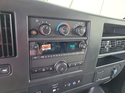 New 2025 GMC Savana 2500 w/ Driver Convenience Package image 17