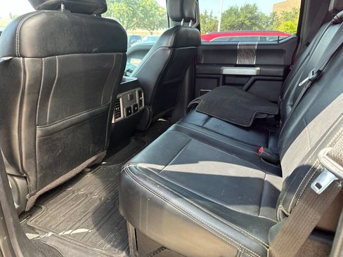Used 2019 Ford F250 Lariat w/ Lariat Value Package AWD/4WD image 7