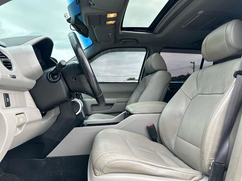 Used 2011 Honda Pilot EX-L image 17