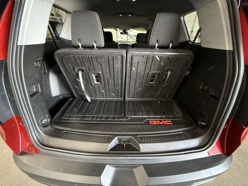 Used 2023 GMC Acadia SLE w/ Driver Convenience Package AWD/4WD image 28
