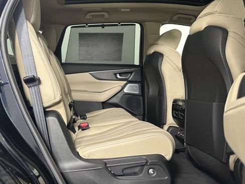 Certified 2025 Acura MDX w/ Advance Package image 31