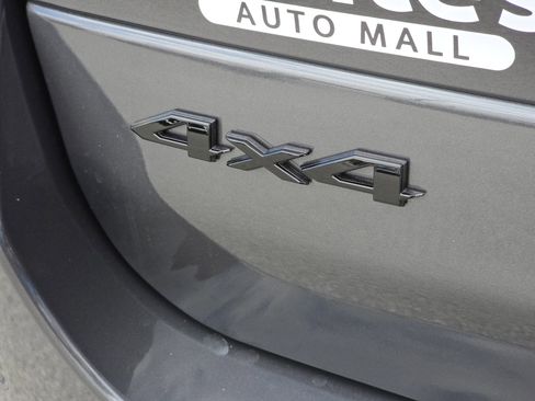 New 2025 Jeep Grand Cherokee L Limited w/ Trailer Tow Package image 21