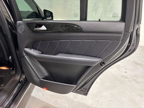 Used 2016 Mercedes-Benz GL 450 4MATIC image 66