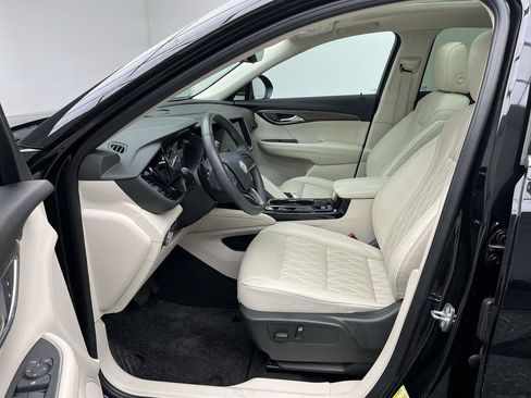 Certified 2023 Buick Envision Avenir AWD/4WD image 3