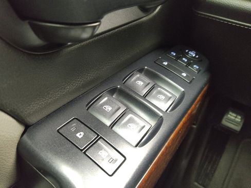 Used 2018 GMC Sierra 1500 SLT w/ SLT Premium Package AWD/4WD image 27