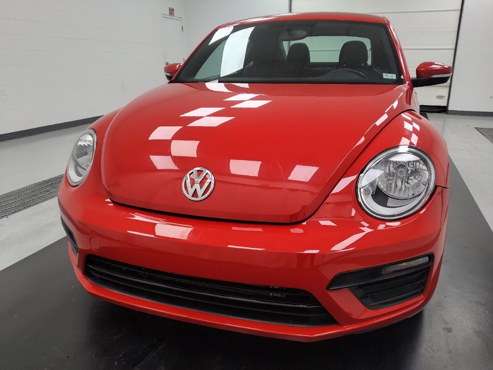 Used 2019 Volkswagen Beetle 2.0T S FWD image 15