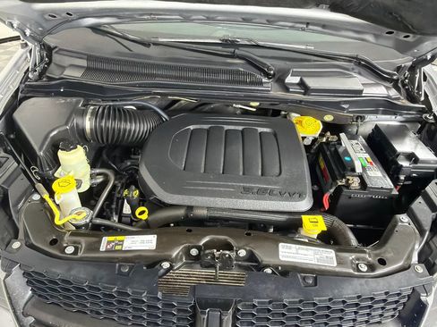 Used 2020 Dodge Grand Caravan SE FWD image 23