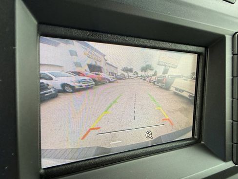 Used 2017 Ford F150 XL w/ Equipment Group 101A Mid AWD/4WD image 26