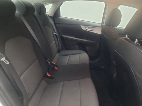 Used 2024 Kia Forte LXS FWD image 19