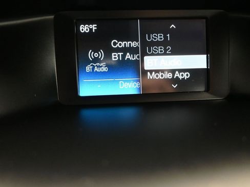 Used 2018 Ford Focus SE image 18