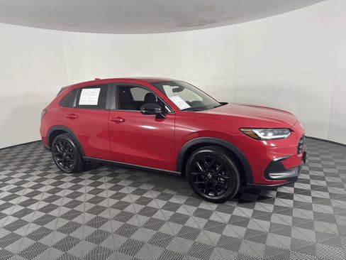 Certified 2023 Honda HR-V Sport image 2