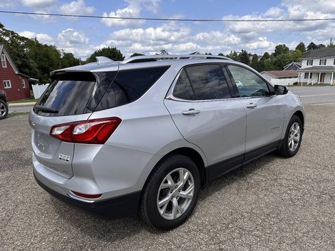 Used 2021 Chevrolet Equinox Premier AWD/4WD image 3