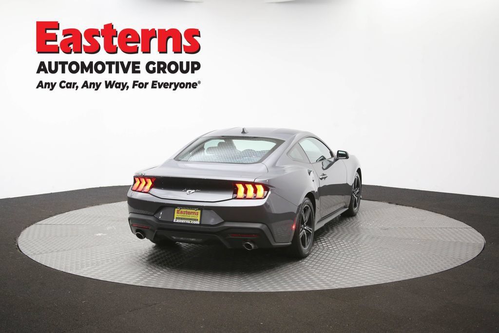 Used 2025 Ford Mustang Coupe RWD image 38