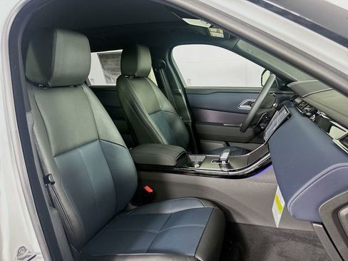 Used 2026 Land Rover Range Rover Velar Dynamic SE image 28