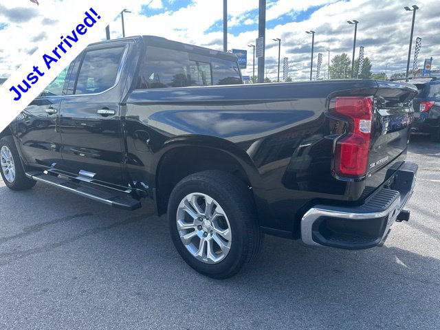 Used 2019 Chevrolet Silverado 1500 LTZ w/ LTZ Plus Package AWD/4WD image 7