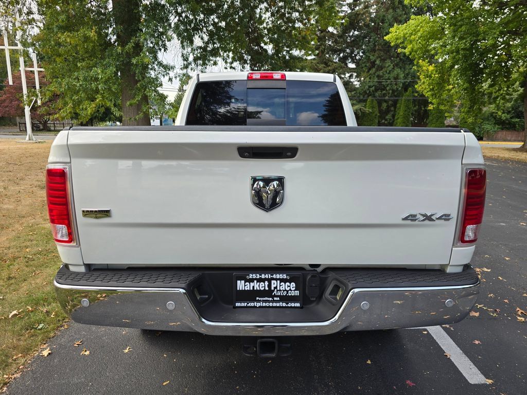 Used 2016 RAM 3500 Laramie w/ Convenience Group AWD/4WD image 5
