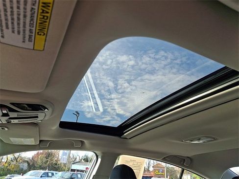 Used 2025 Subaru Legacy Premium image 14