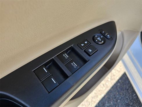 Used 2014 Honda Accord EX-L image 19