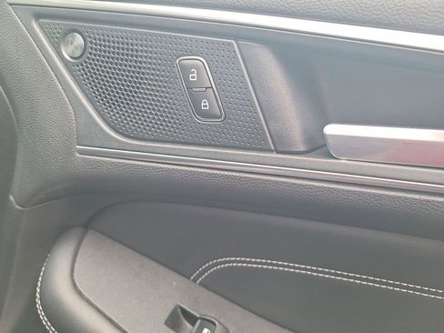 Certified 2024 Ford Edge Titanium image 30