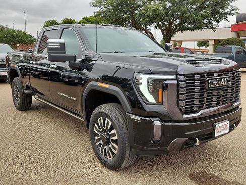 Used 2024 GMC Sierra 2500 Denali Ultimate AWD/4WD image 6