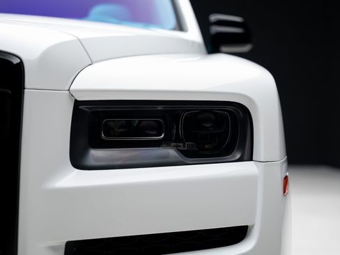 Used 2019 Rolls-Royce Cullinan AWD/4WD image 11