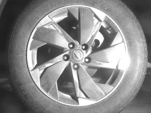 Used 2025 Nissan Rogue SV image 14