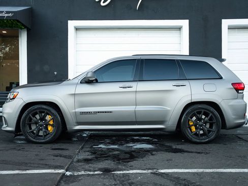 Used 2020 Jeep Grand Cherokee Trackhawk w/ Trailer Tow Group IV AWD/4WD image 10