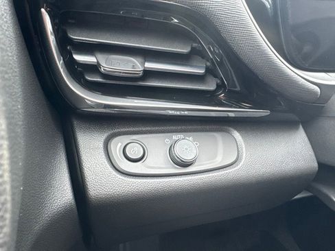 New 2026 Buick Envista Sport Touring w/ Convenience I Package FWD image 28