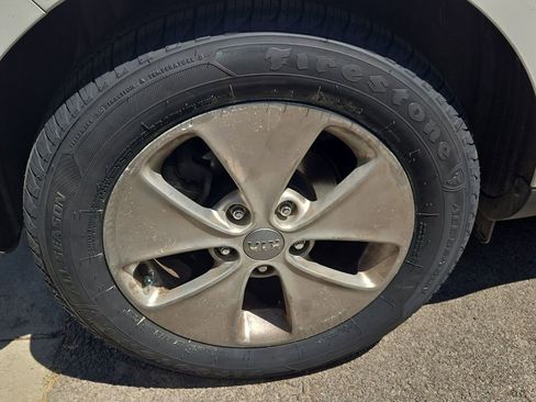 Used 2015 Kia Soul FWD image 5