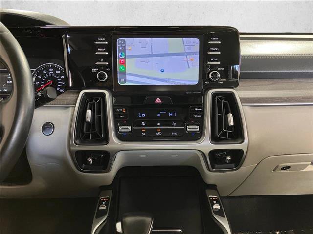 Used 2021 Kia Sorento EX w/ Panoramic Sunroof Package AWD/4WD image 15