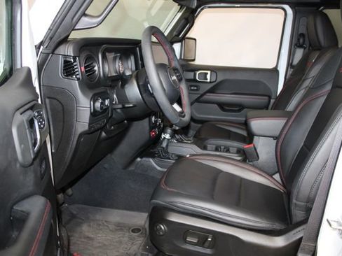 Used 2024 Jeep Wrangler Unlimited Rubicon w/ XTREMEE 35" Tire Package AWD/4WD image 4
