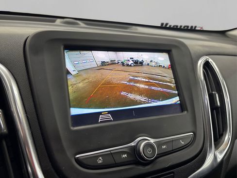 Used 2021 Chevrolet Equinox LT image 30