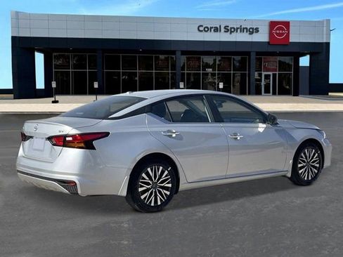 New 2026 Nissan Altima 2.5 SV FWD image 5