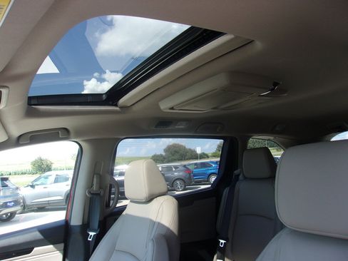 Used 2022 Honda Odyssey Touring image 12