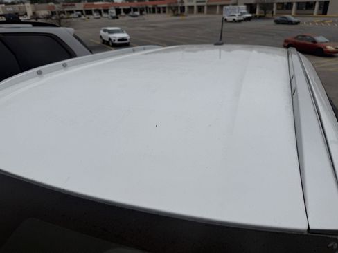 Used 2021 Nissan Kicks SV image 8