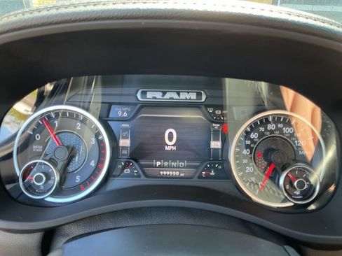 Used 2022 RAM 5500 Laramie AWD/4WD image 13