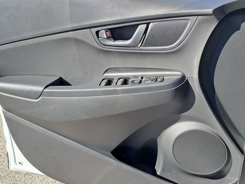 Used 2019 Hyundai Kona SEL image 23