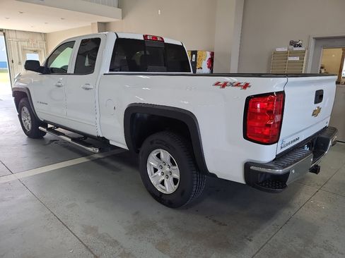Used 2017 Chevrolet Silverado 1500 LT w/ All Star Edition AWD/4WD image 7