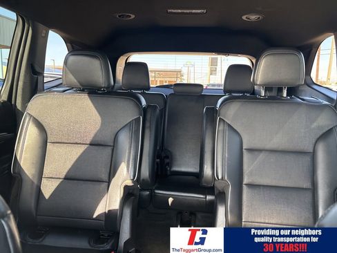 Used 2025 Buick Enclave Preferred image 17