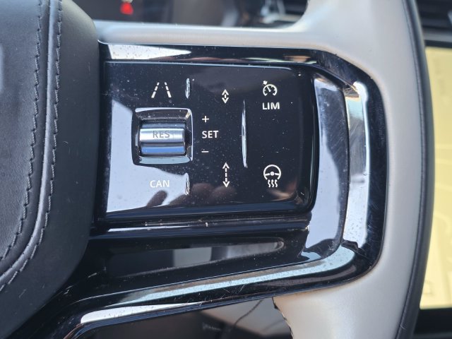 Used 2024 Land Rover Range Rover Velar Dynamic SE AWD/4WD image 34