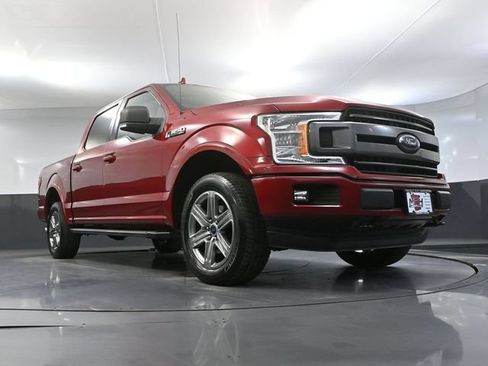 Used 2018 Ford F150 XLT w/ Equipment Group 302A Luxury AWD/4WD image 53