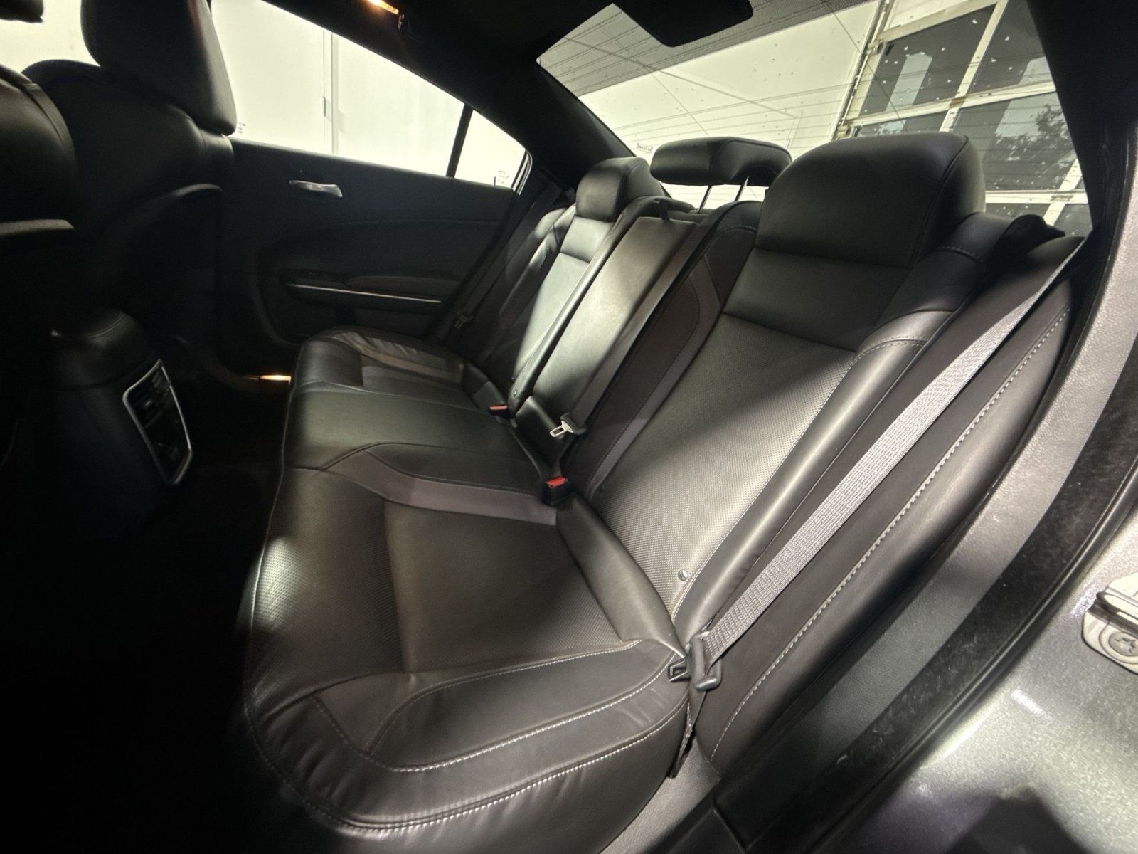 Used 2021 Dodge Charger SXT w/ Leather Interior Group RWD image 25