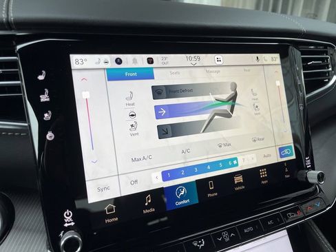 New 2026 Jeep Grand Wagoneer Summit image 38