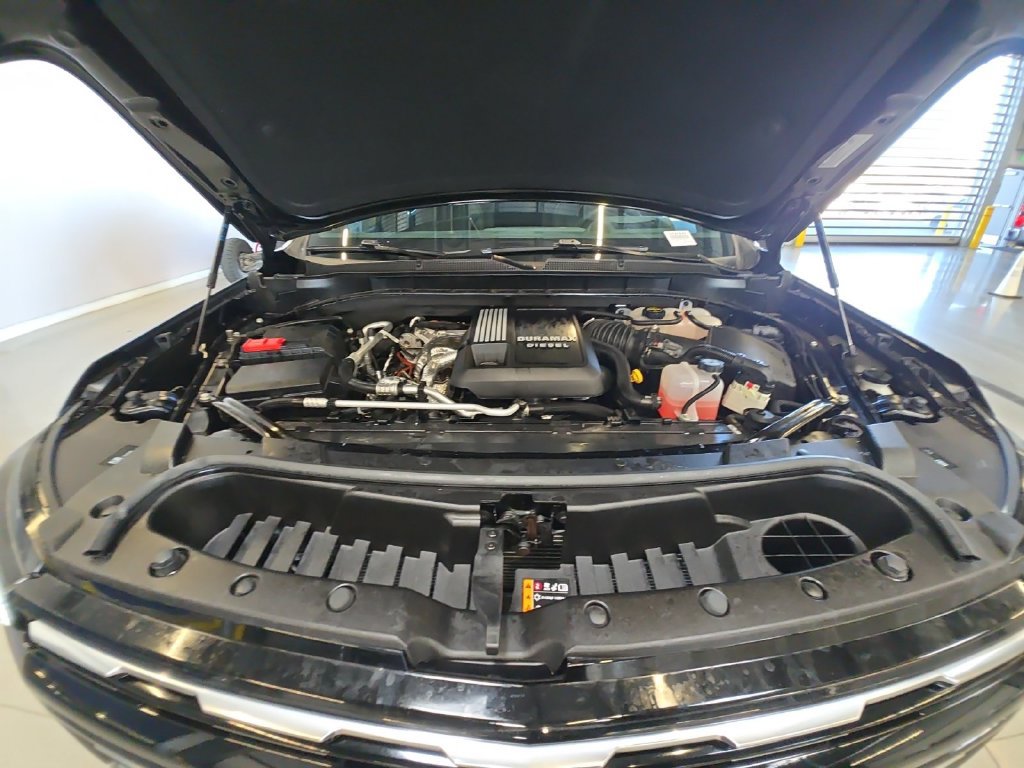 Certified 2026 Chevrolet Tahoe High Country w/ Sun And Tow Package AWD/4WD image 30